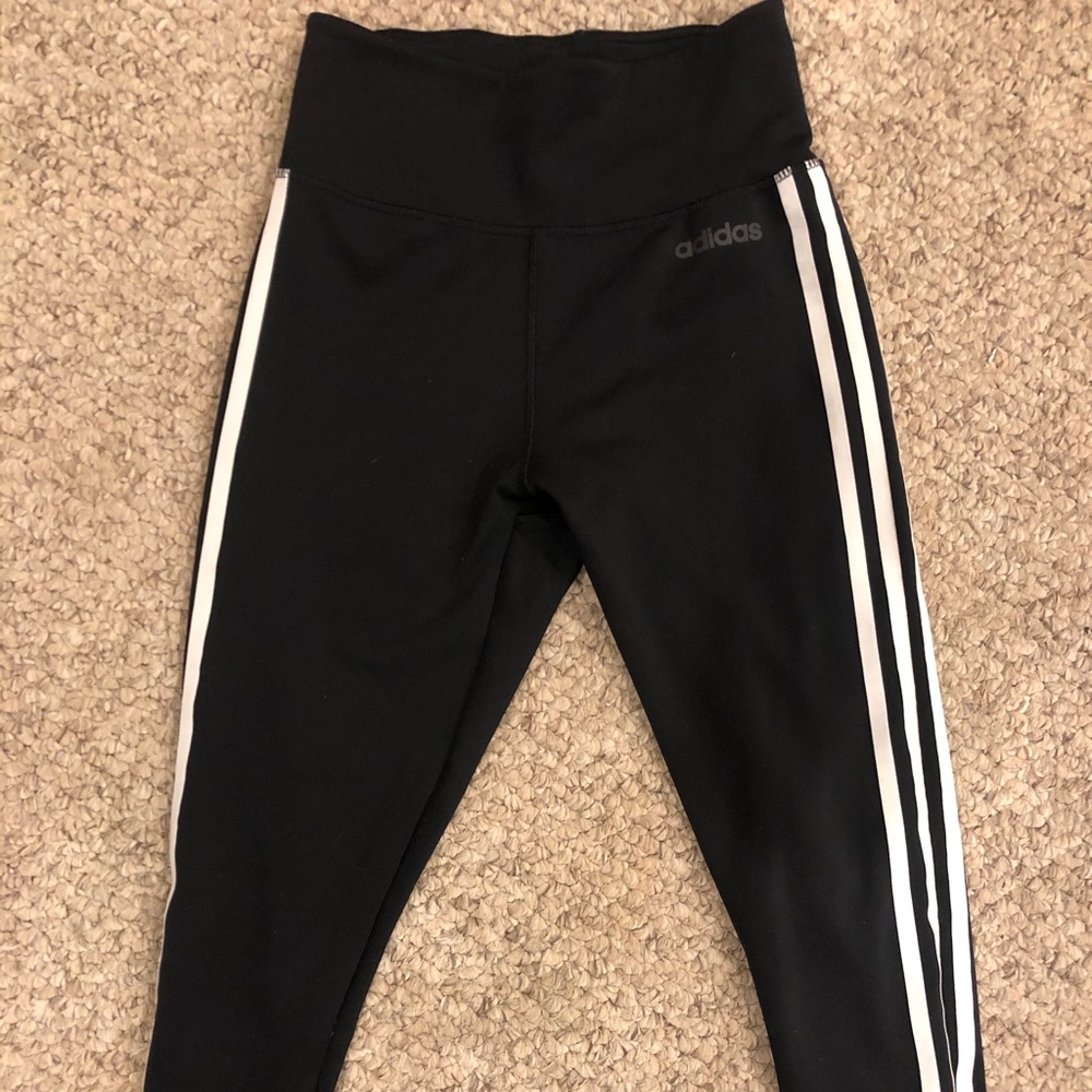 Adidas climalite crop leggings